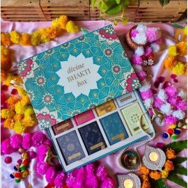 Divine Bhakti Box - Gift Set of 16 Premium Chalisas